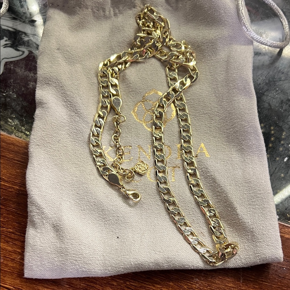 Kendra Scott Gold Necklace